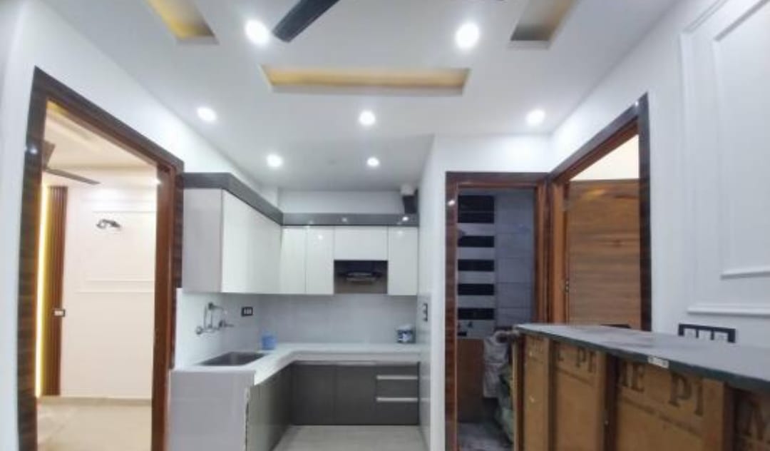 Elevation photo 6